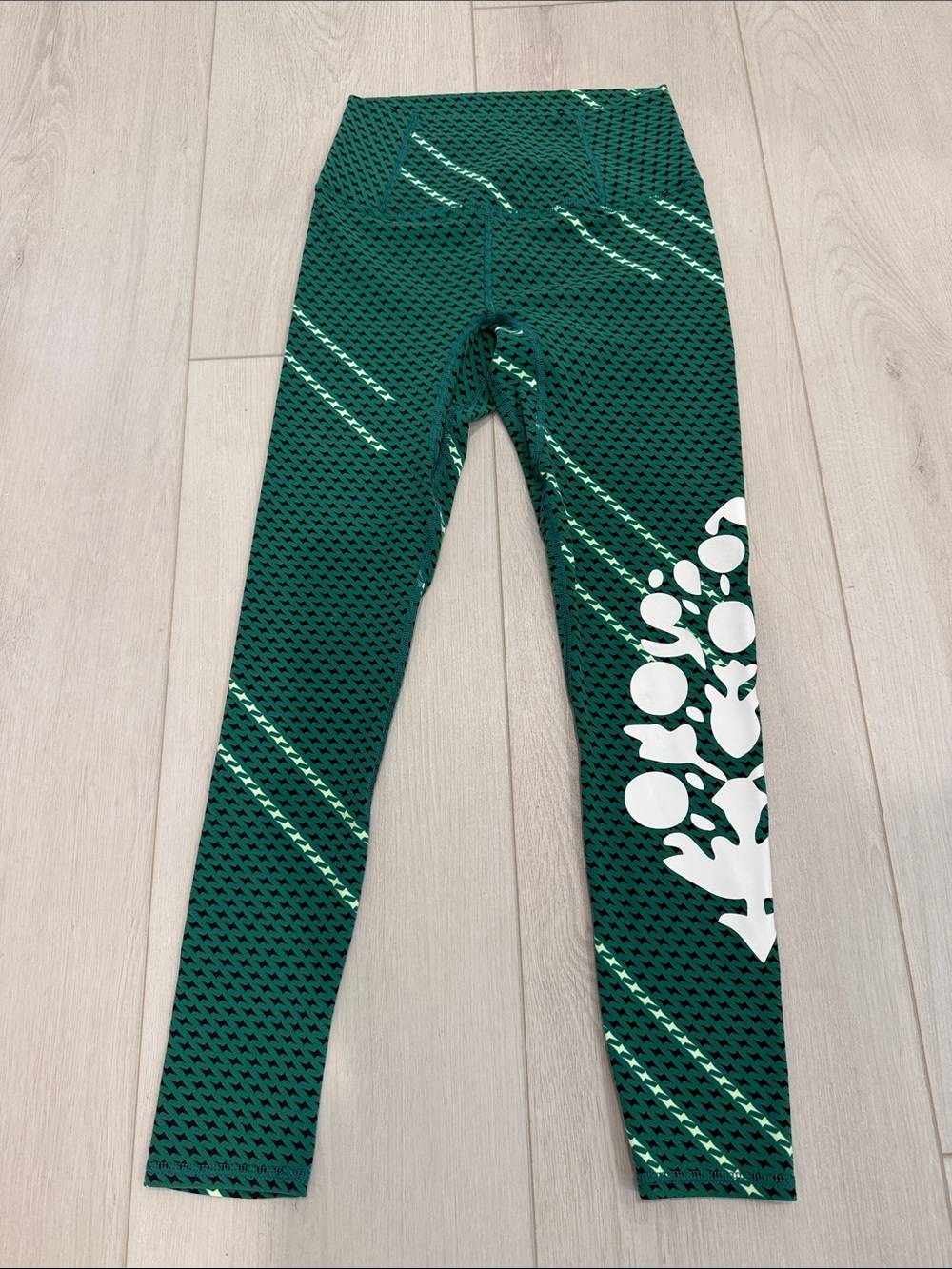 Free Peoole Movement Green Patterned Active Leggings with Logo SZ XS